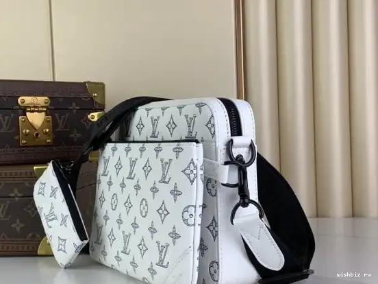 WIS Nano LOUIS cm VUITTON Alpha-24*16*8 0527